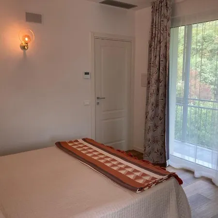 Biancogelso Vegan 3* Gardone Riviera
