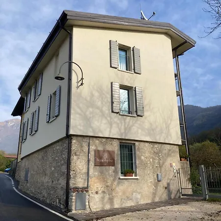 Biancogelso Vegan Bed and breakfast Gardone Riviera